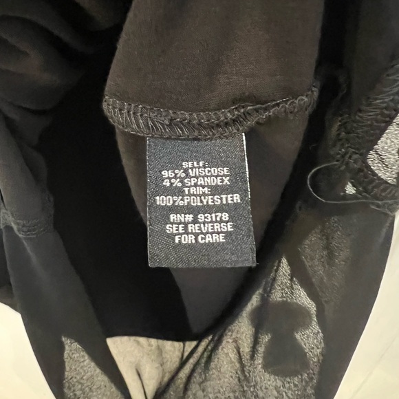 Premise Studio Top - Picture 3 of 5